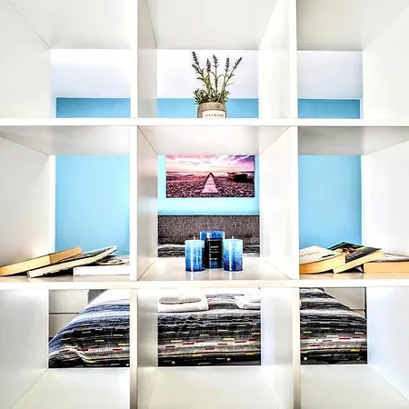 Apartman Blue Lagoon 150m-2 Minuta Hoda Od Centra, Mogucnost Za Parking-apartmani-nsmilos *